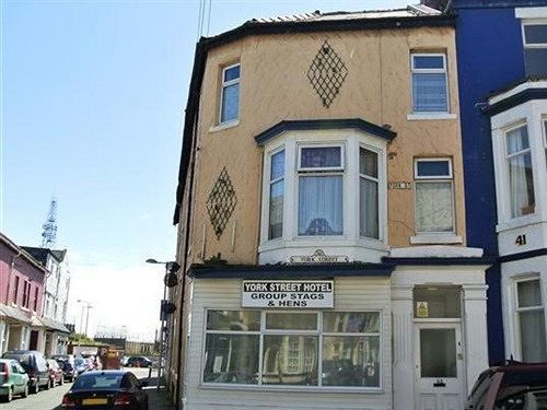 The Corner Hotel Blackpool Luaran gambar