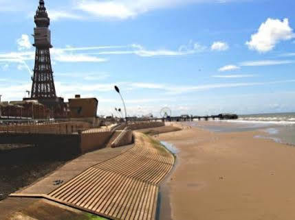 The Corner Hotel Blackpool Luaran gambar